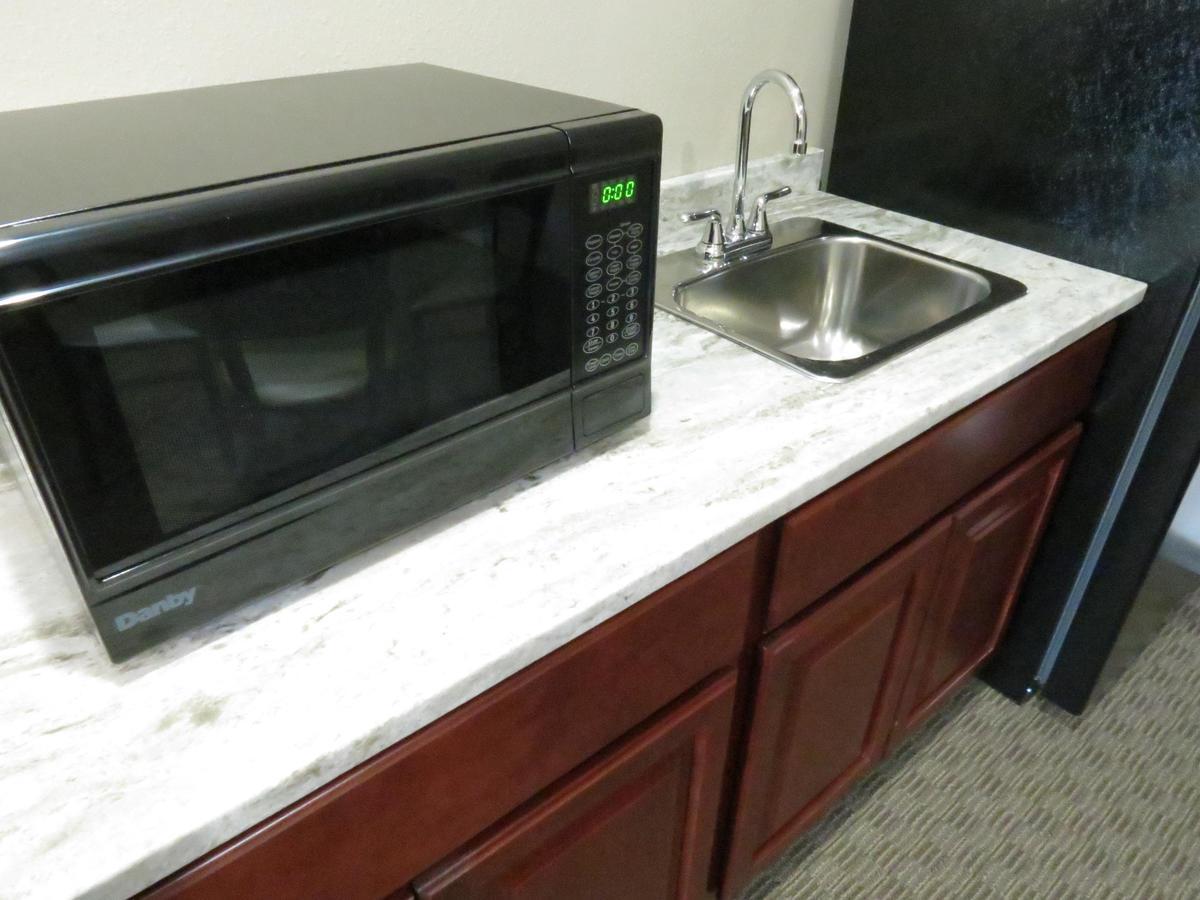 Edgewater Hotel And Suites Put-in-Bay Extérieur photo