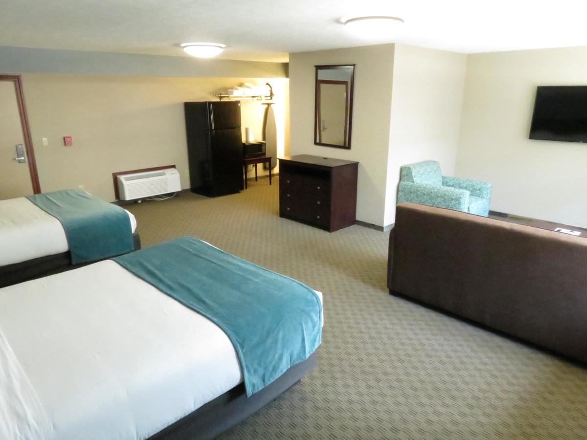 Edgewater Hotel And Suites Put-in-Bay Extérieur photo
